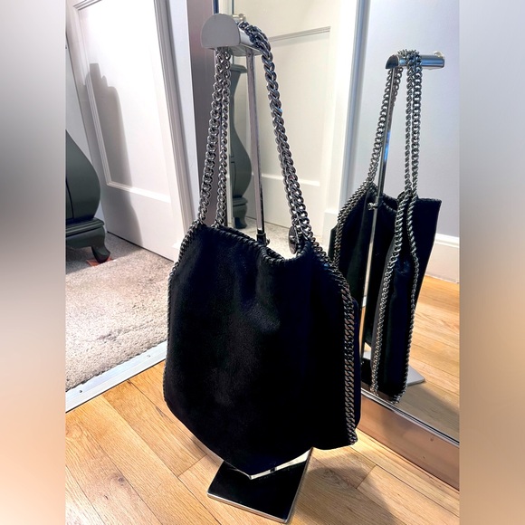 Stella McCartney Black Vegan Leather Falabella Handbag With Silver Hardware - Picture 3 of 9